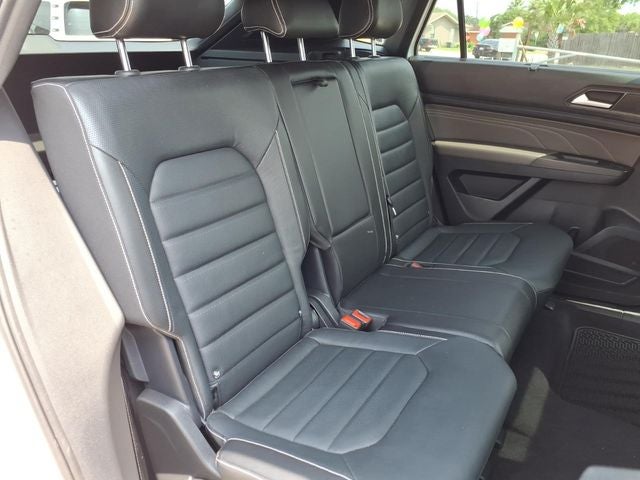 2022 Volkswagen Atlas Cross Sport 3.6L V6 SEL Premium R-Line