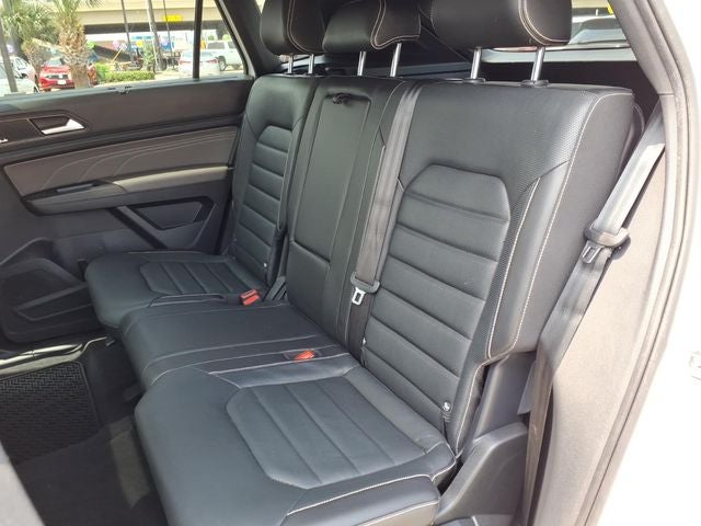 2022 Volkswagen Atlas Cross Sport 3.6L V6 SEL Premium R-Line