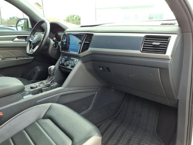 2023 Volkswagen Atlas Cross Sport 3.6L V6 SEL Premium R-Line