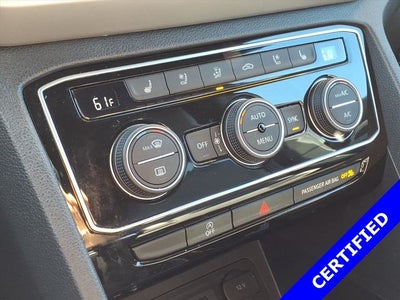 2022 Volkswagen Atlas Cross Sport 3.6L V6 SEL Premium R-Line