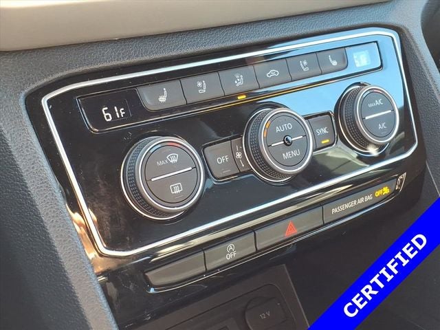 2022 Volkswagen Atlas Cross Sport 3.6L V6 SEL Premium R-Line