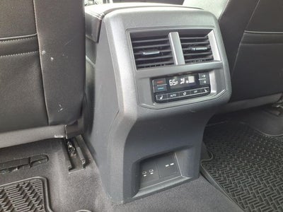 2023 Volkswagen Atlas 3.6L V6 SEL Premium R-Line