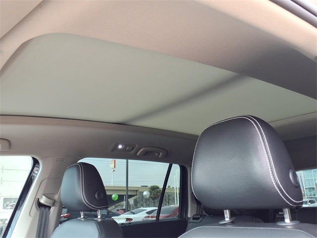 2023 Volkswagen Atlas 3.6L V6 SEL Premium R-Line