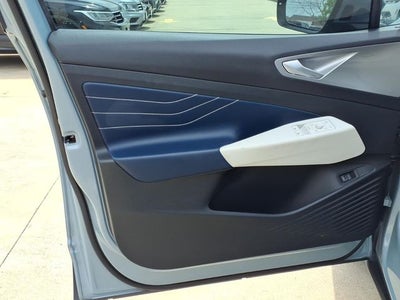 2023 Volkswagen ID.4 Pro S Plus