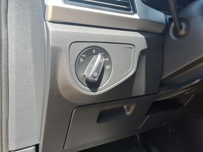 2023 Volkswagen Atlas Cross Sport 2.0T SE w/Technology