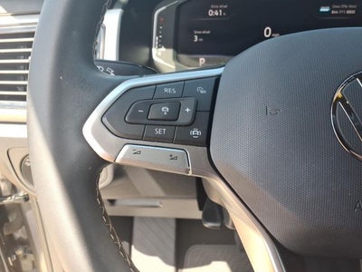 2023 Volkswagen Atlas Cross Sport 2.0T SE w/Technology
