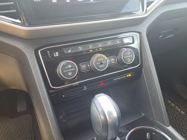 2023 Volkswagen Atlas Cross Sport 2.0T SE w/Technology