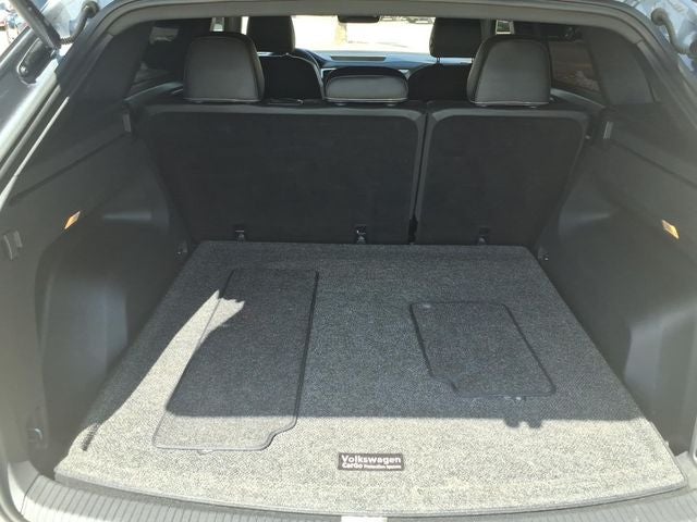 2023 Volkswagen Atlas Cross Sport 2.0T SE w/Technology