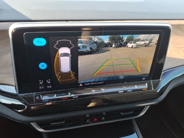 2026 Volkswagen Atlas SE w/Technology