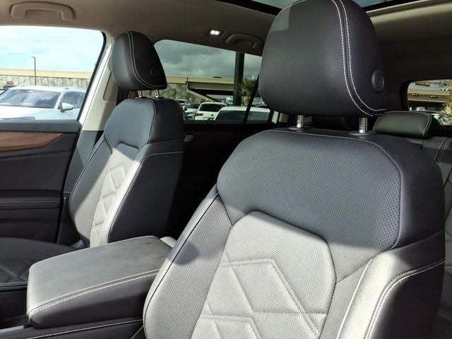 2026 Volkswagen Atlas SE w/Technology