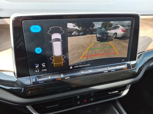 2026 Volkswagen Atlas SE w/Technology