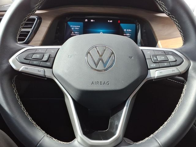 2026 Volkswagen Atlas SE w/Technology