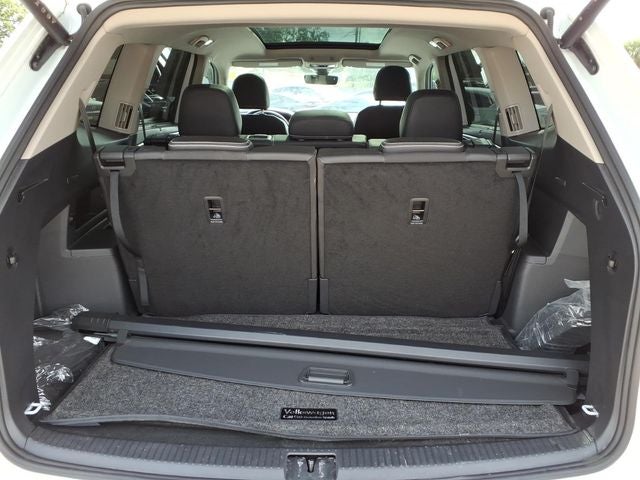2026 Volkswagen Atlas SE w/Technology