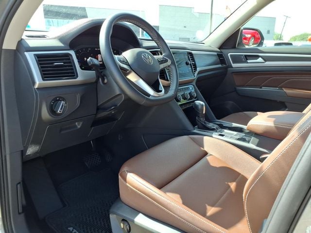 2023 Volkswagen Atlas 2.0T SE w/Technology
