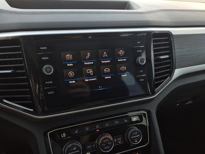 2022 Volkswagen Atlas 3.6L V6 SE w/Technology