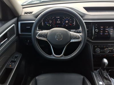 2022 Volkswagen Atlas 3.6L V6 SE w/Technology