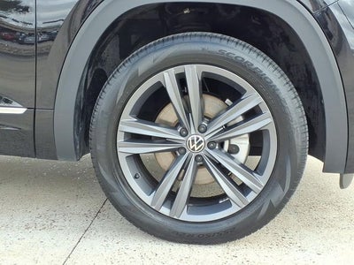 2022 Volkswagen Atlas Cross Sport 2.0T SEL R-Line