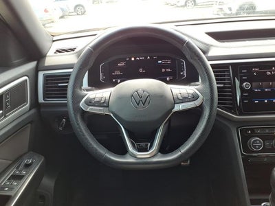 2022 Volkswagen Atlas Cross Sport 2.0T SEL R-Line