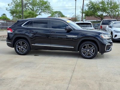 2022 Volkswagen Atlas Cross Sport 2.0T SEL R-Line