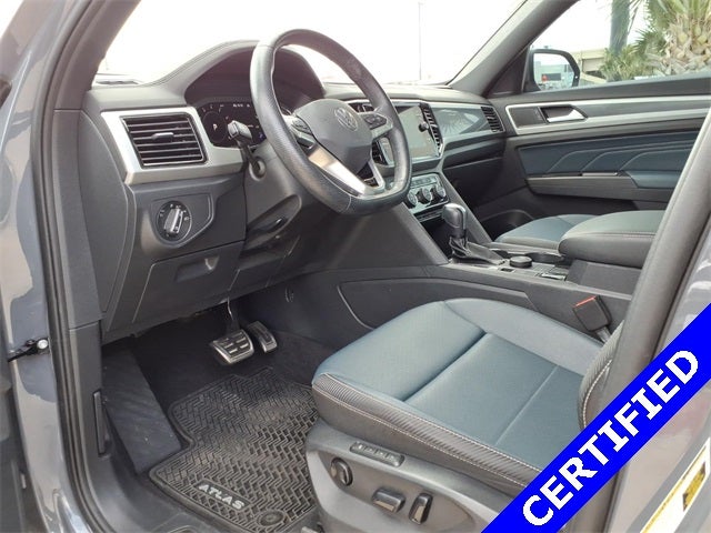2022 Volkswagen Atlas Cross Sport 3.6L V6 SEL R-Line