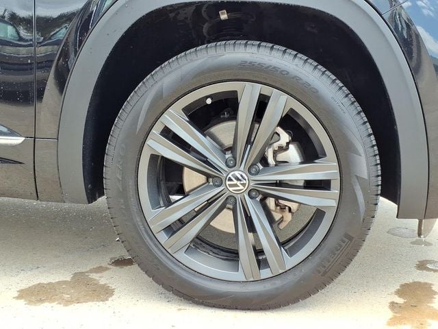 2022 Volkswagen Atlas Cross Sport 3.6L V6 SEL R-Line