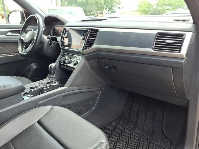 2022 Volkswagen Atlas Cross Sport 3.6L V6 SEL R-Line