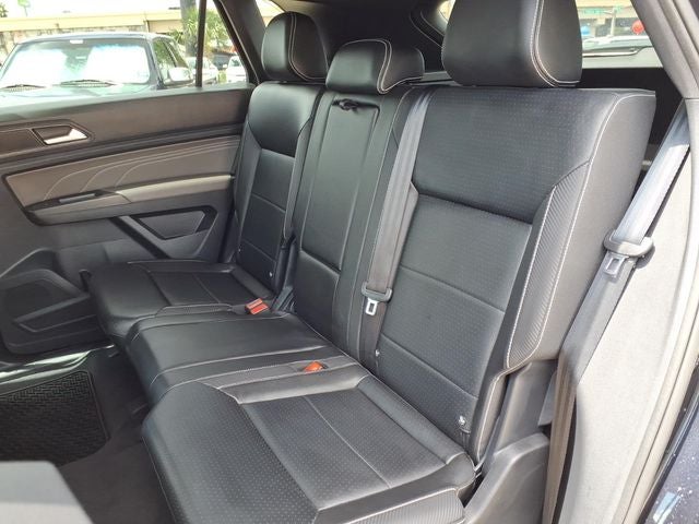 2022 Volkswagen Atlas Cross Sport 3.6L V6 SEL R-Line