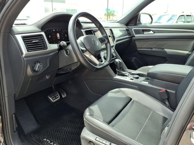 2022 Volkswagen Atlas Cross Sport 3.6L V6 SEL R-Line