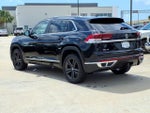 2022 Volkswagen Atlas Cross Sport 3.6L V6 SEL R-Line