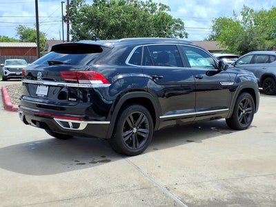 2022 Volkswagen Atlas Cross Sport 3.6L V6 SEL R-Line