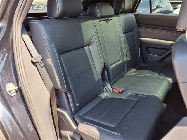 2023 Volkswagen Atlas Cross Sport 3.6L V6 SEL R-Line