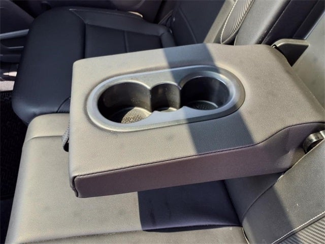 2023 Volkswagen Atlas Cross Sport 3.6L V6 SEL R-Line