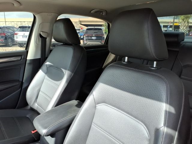 2020 Volkswagen Passat 2.0T R-Line