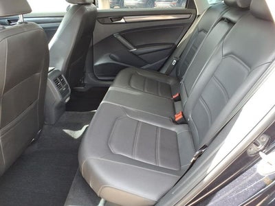 2020 Volkswagen Passat 2.0T R-Line