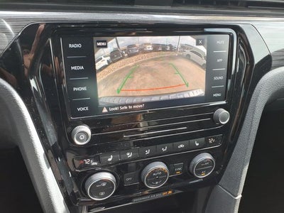 2020 Volkswagen Passat 2.0T R-Line