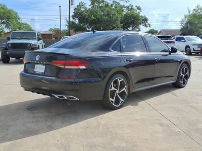 2020 Volkswagen Passat 2.0T R-Line
