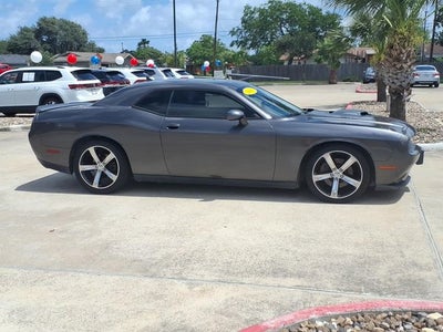 2015 Dodge Challenger R/T Shaker