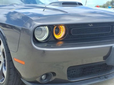 2015 Dodge Challenger R/T Shaker