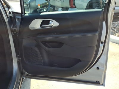 2020 Chrysler Pacifica Touring