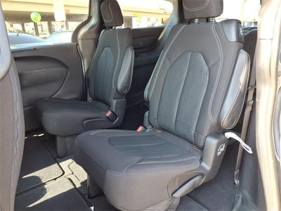 2020 Chrysler Pacifica Touring