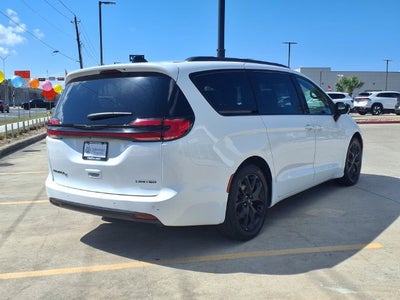 2025 Chrysler Pacifica Limited