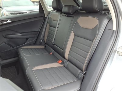 2023 Volkswagen Taos 1.5T SEL