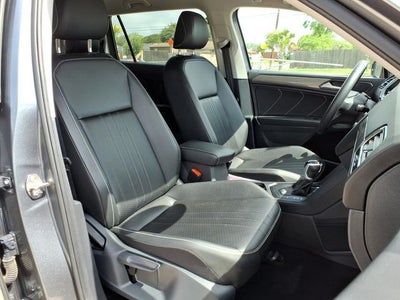 2024 Volkswagen Tiguan 2.0T SE