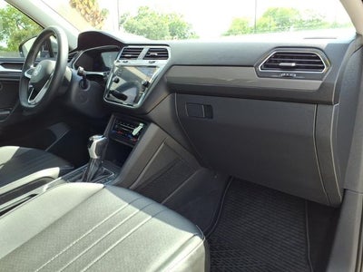 2023 Volkswagen Tiguan 2.0T SE