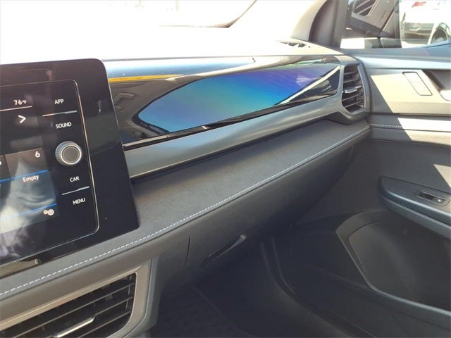 2025 Volkswagen Taos 1.5T SE Black