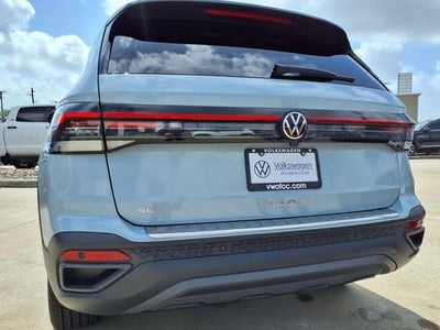 2025 Volkswagen Taos 1.5T SE Black