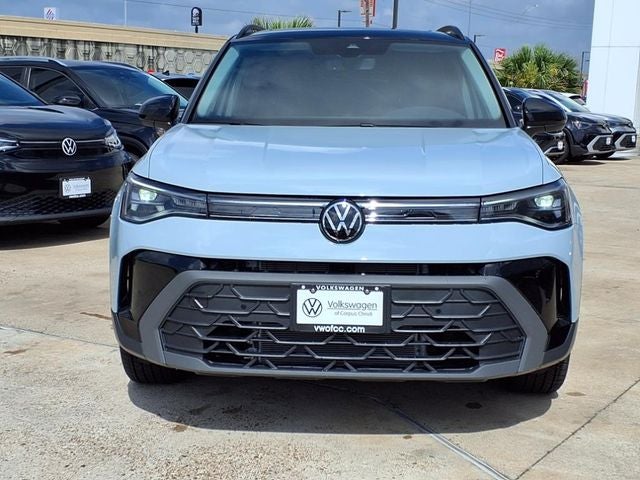 2025 Volkswagen Taos 1.5T SE Black