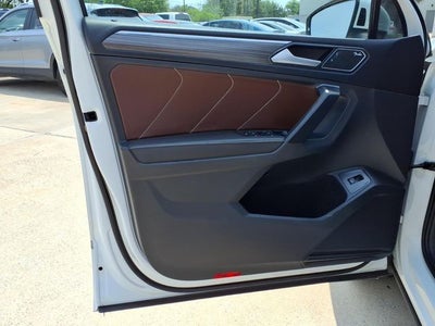 2022 Volkswagen Tiguan 2.0T SEL R-Line