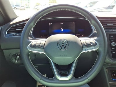 2023 Volkswagen Tiguan 2.0T SE R-Line Black