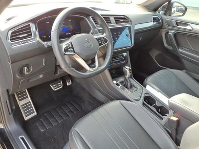 2023 Volkswagen Tiguan 2.0T SE R-Line Black
